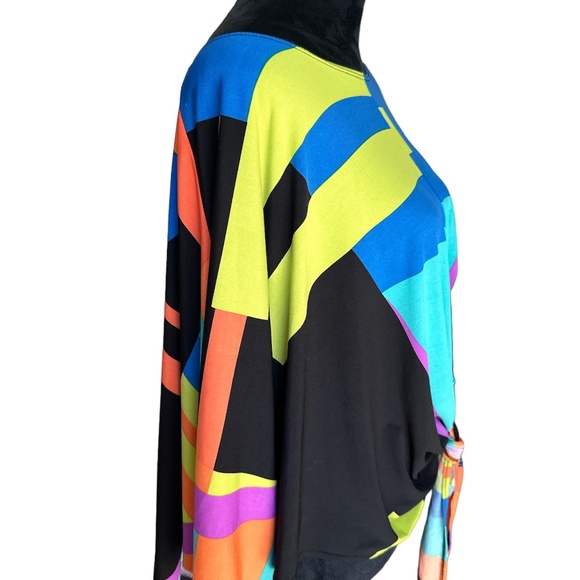 Annalee + Hope Multicolor Abstract Top - Picture 5 of 5